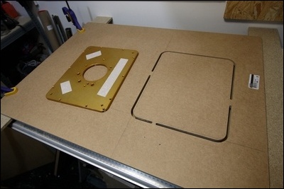 Table custom (avec insert defonceuse) en remplacement de celle de ma kity 419 1-0014744-1