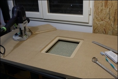 Table custom (avec insert defonceuse) en remplacement de celle de ma kity 419 1-0014784-1